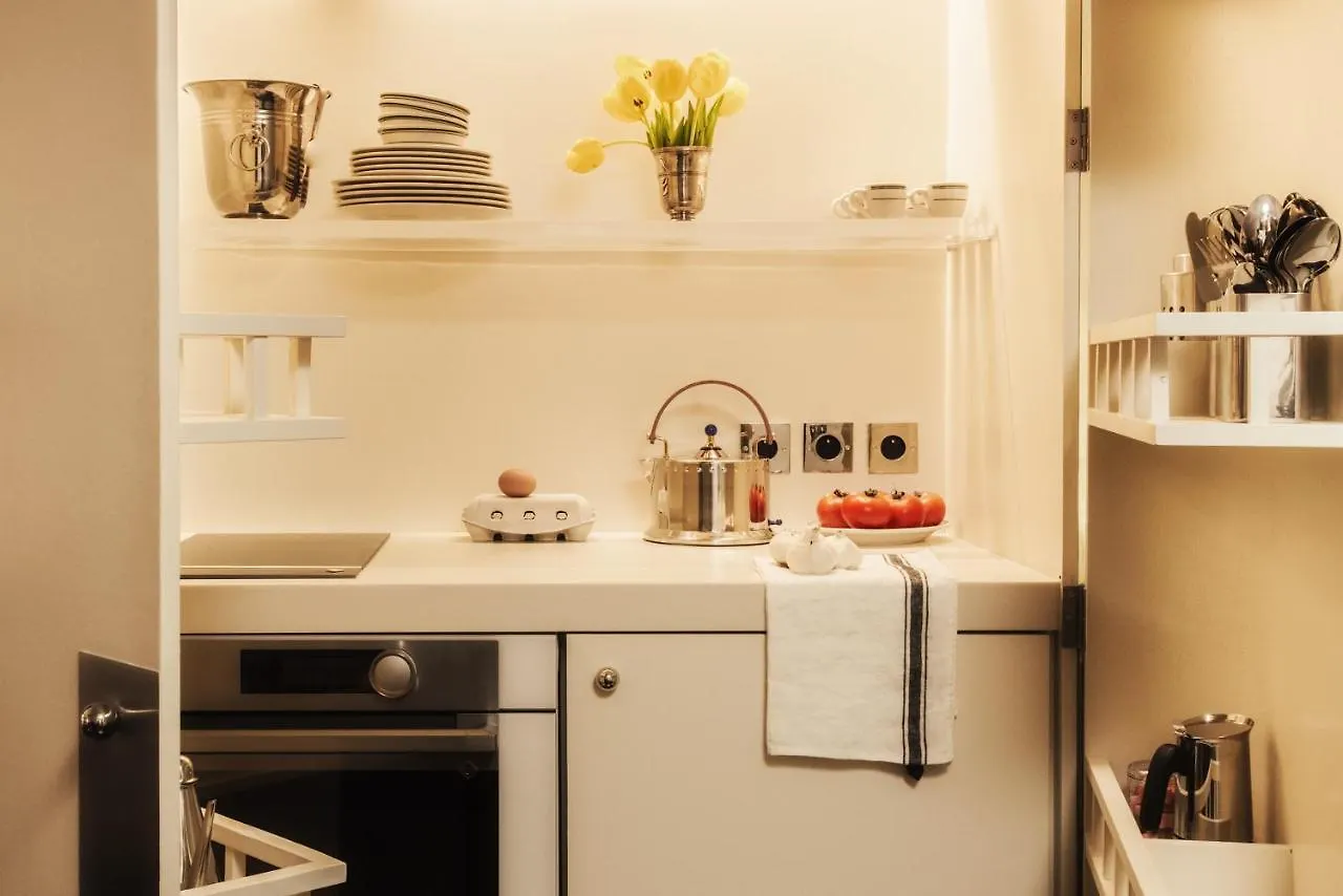 Pied A Terre Tuileries Apartment Paris
