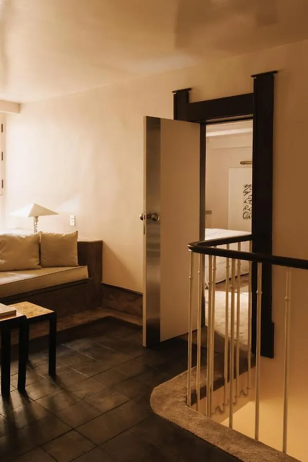 Pied A Terre Tuileries Apartment Paris